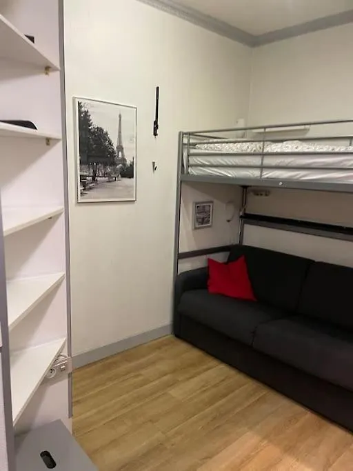 Studio Central París